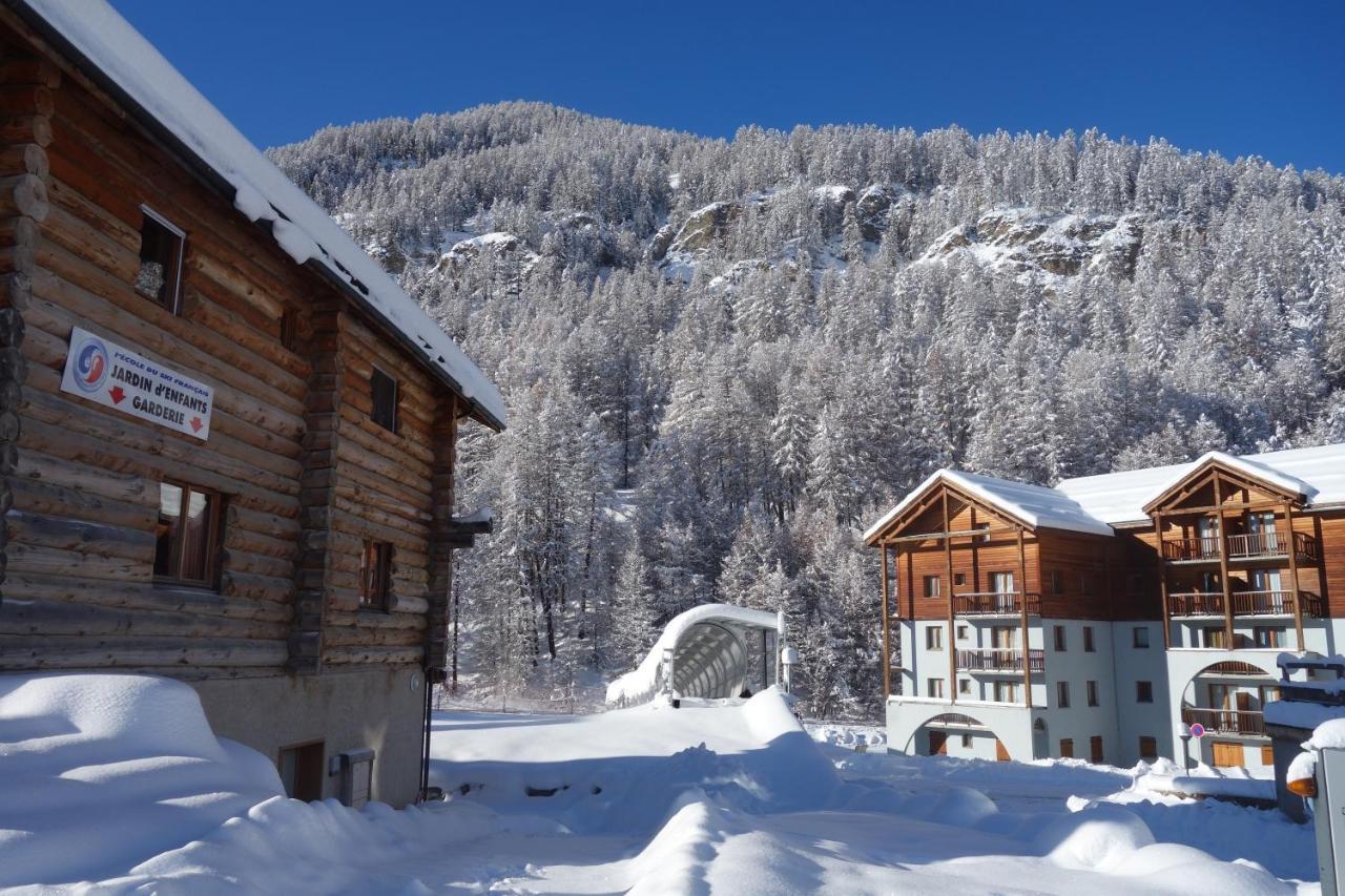 Skis Aux Pieds Dans Un Appartement Cosy Au Coeur Du Queyras Molines-en-Queyras Exteriör bild