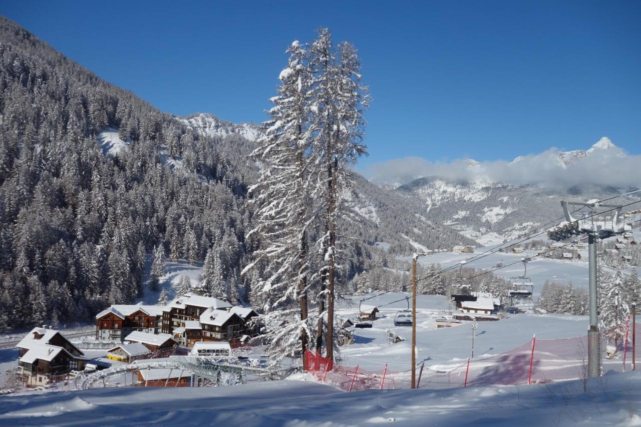 Skis Aux Pieds Dans Un Appartement Cosy Au Coeur Du Queyras Molines-en-Queyras Exteriör bild